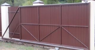 Купить откатные ворота из профнастила Анапа, цена от 1764 руб.